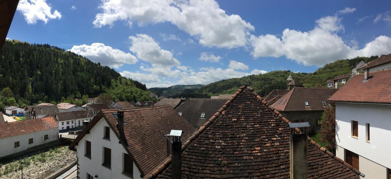 Apartamento Ikuilu Ochagavia-Selva De Irati Exterior foto